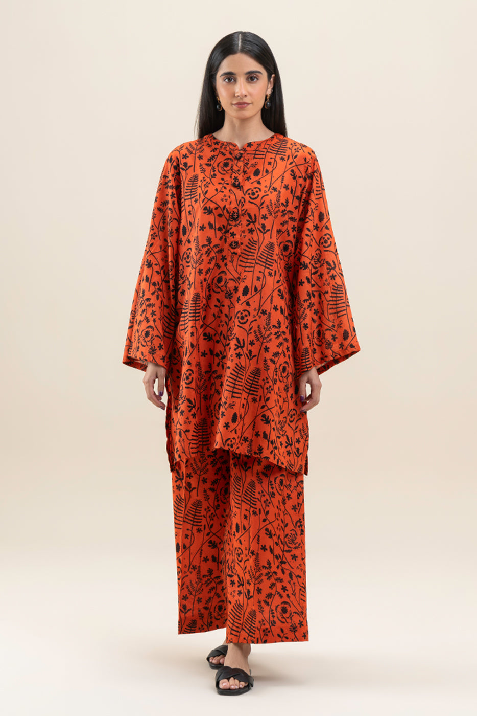 2 PIECE PRINTED LAWN SUIT (PRET)