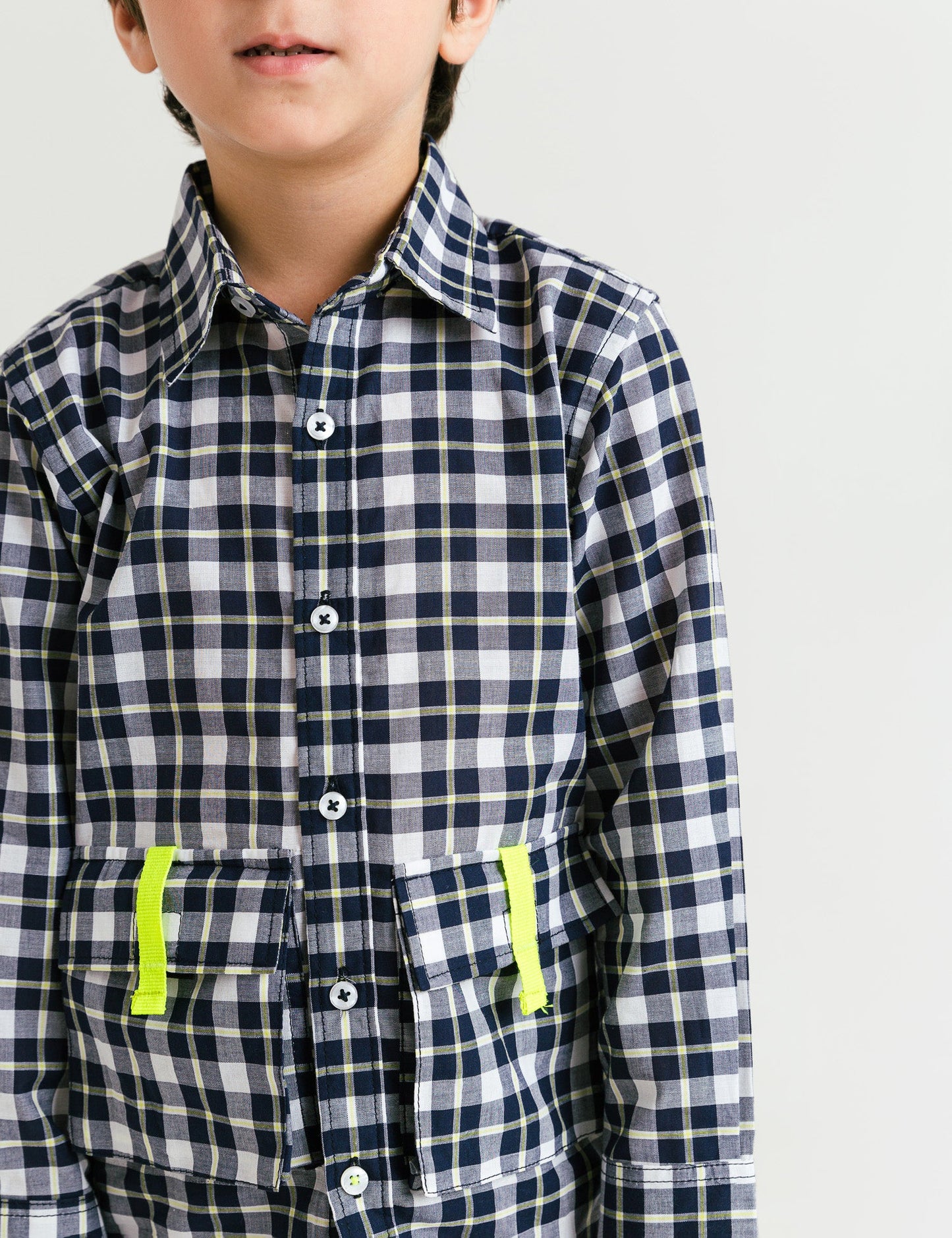 CONTRAST TAPE YARN DYED SHIRT