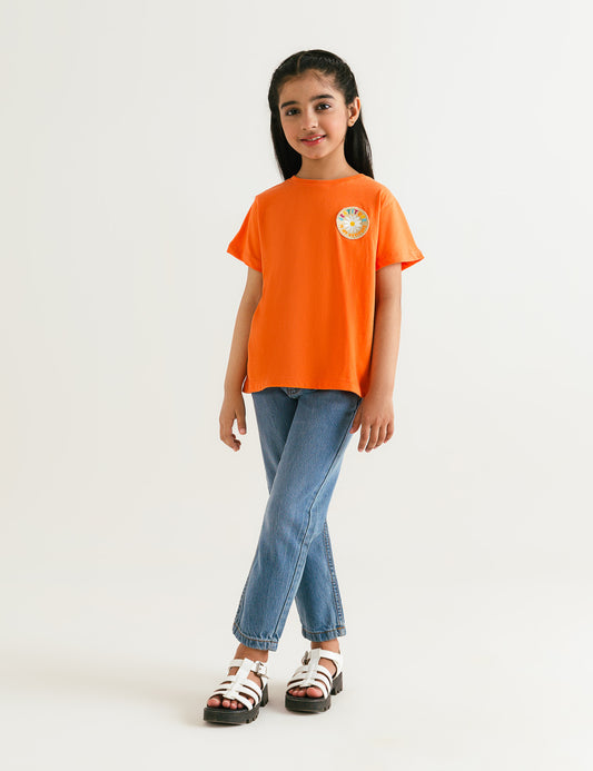 FELT BADGE T-SHIRT