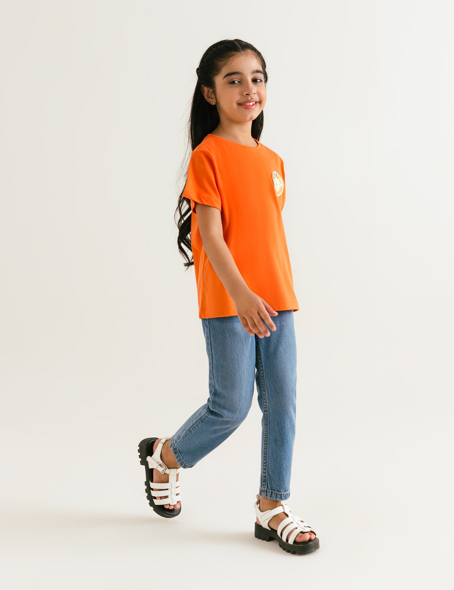 FELT BADGE T-SHIRT