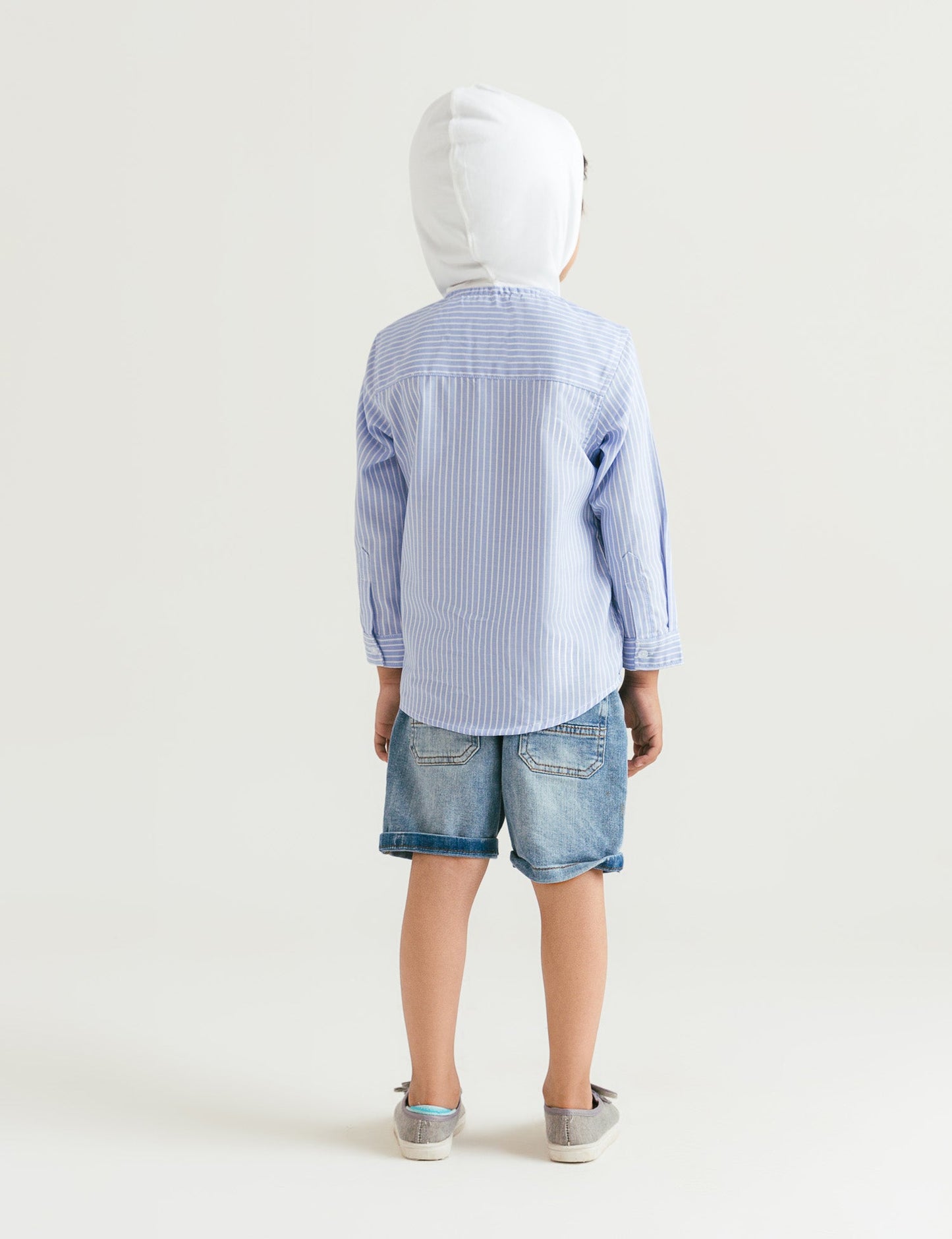 HOODED SHIRT
