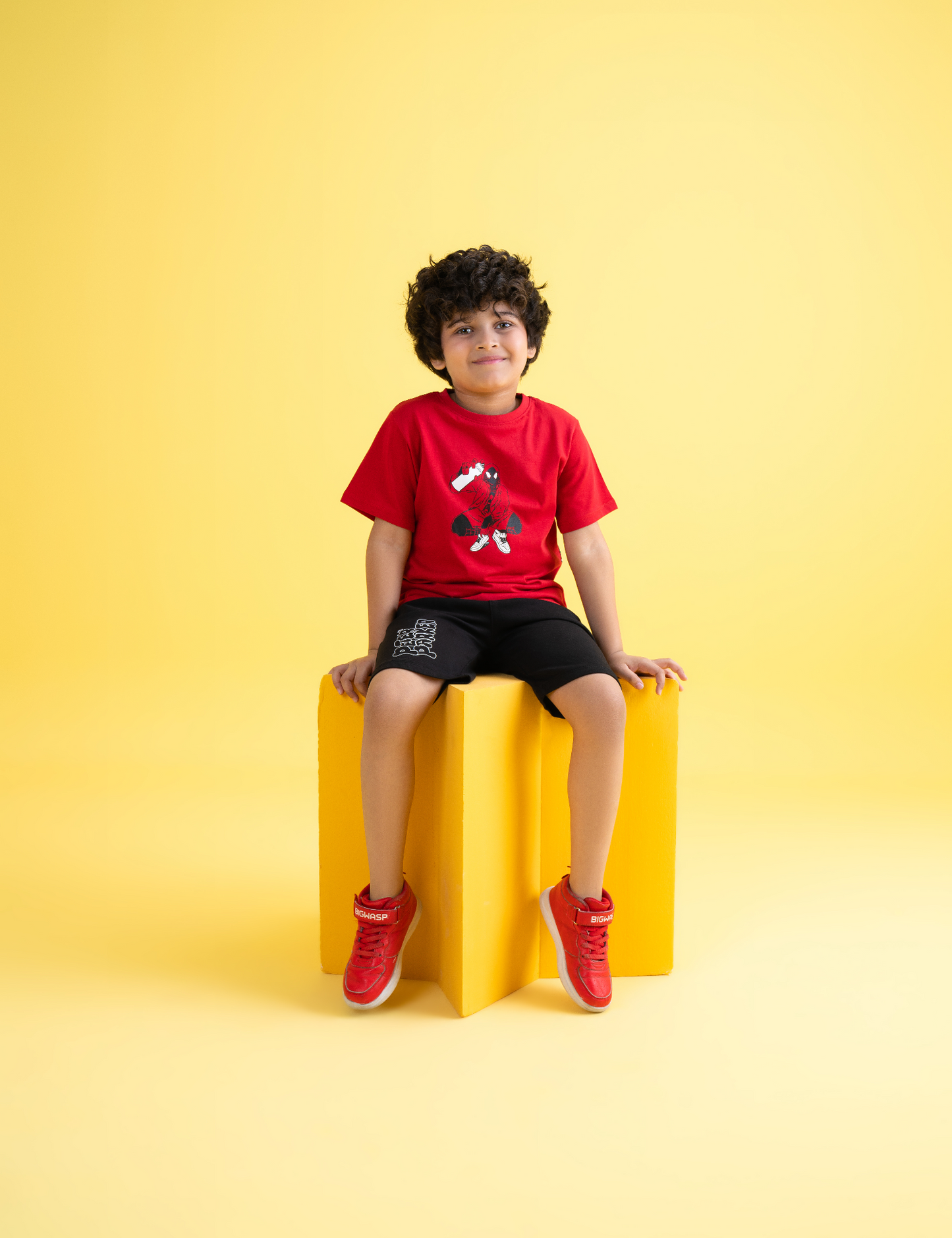 2 PIECE SPIDERMAN GRAPHIC SUIT