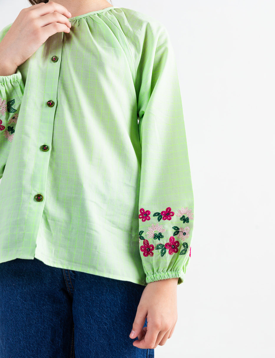 FLORAL EMBROIDERED BUTTON DOWN TOP