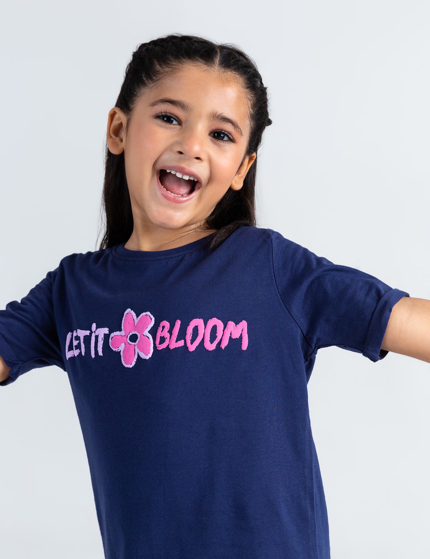 LET IT BLOOM PRINTED T-SHIRT