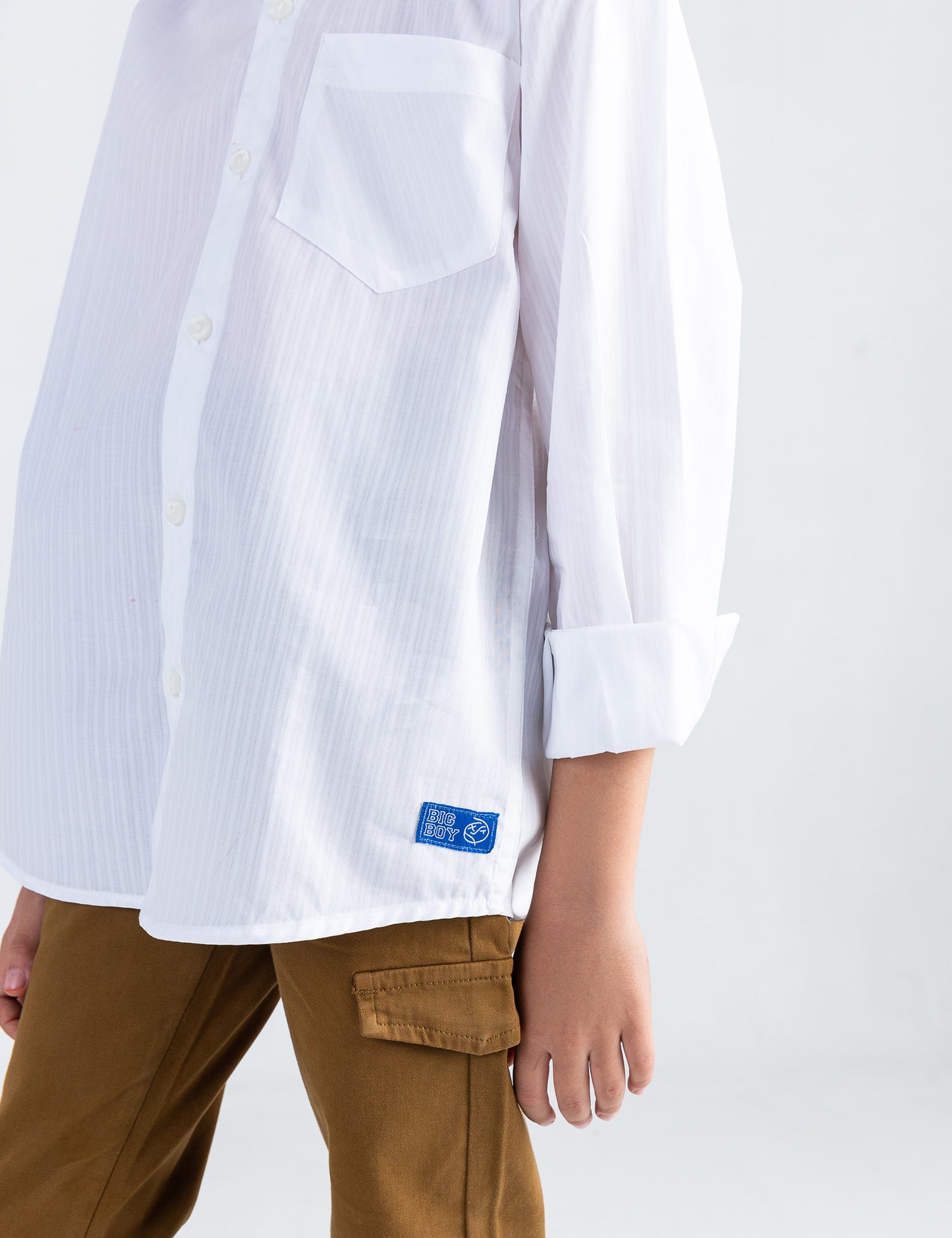 BASIC BUTTON DOWN SHIRT