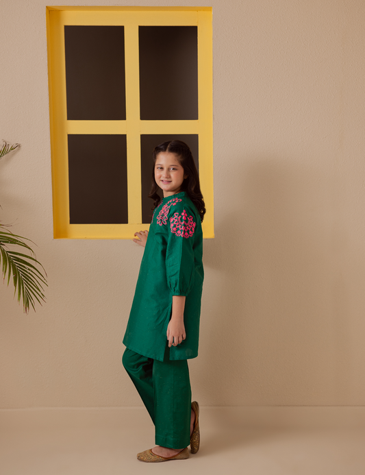 2 PIECE NEON EMBROIDERED SUIT