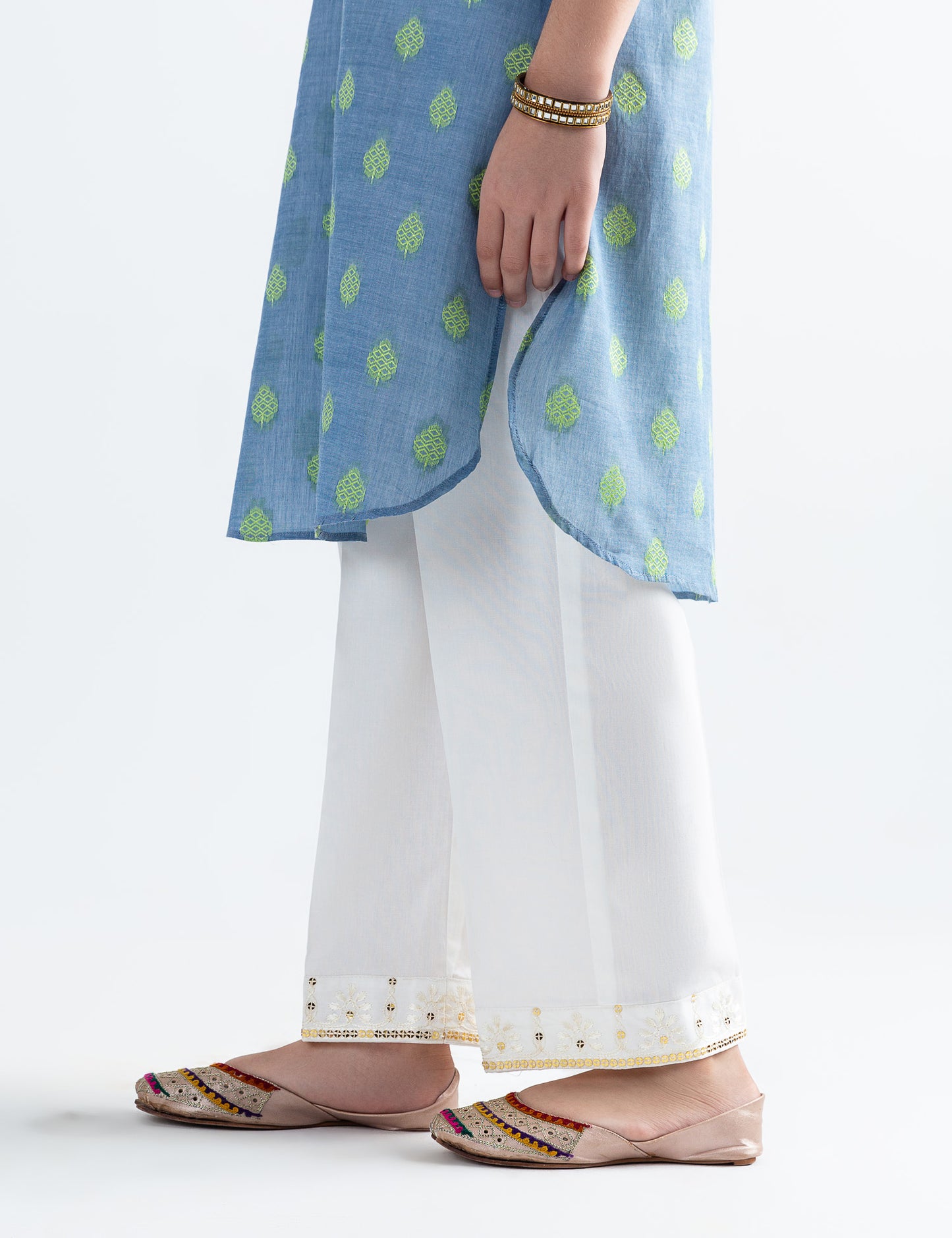 SEQUIN EMBROIDERED TROUSER