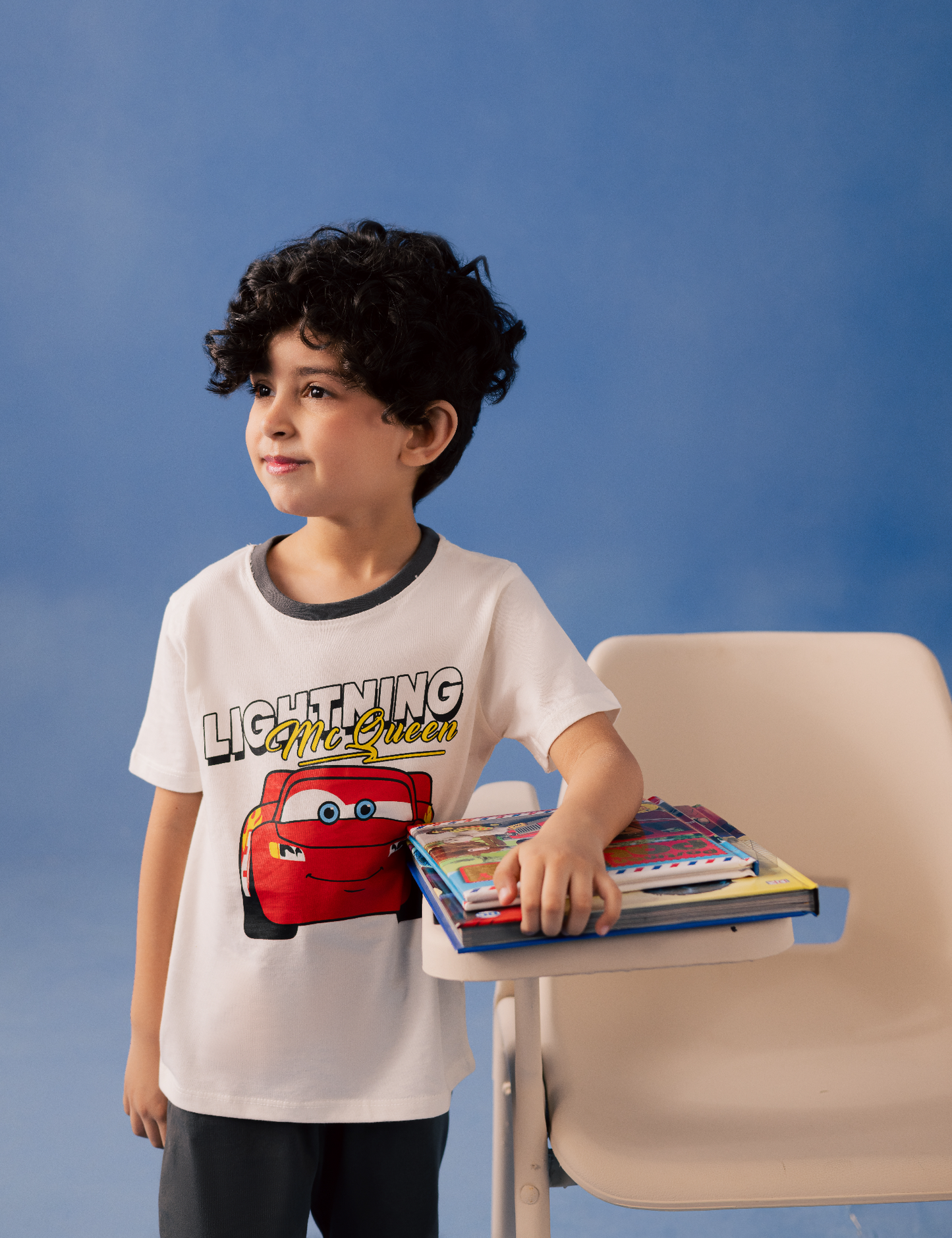 2 PIECE LIGHTNING MCQUEEN GRAPHIC SUIT