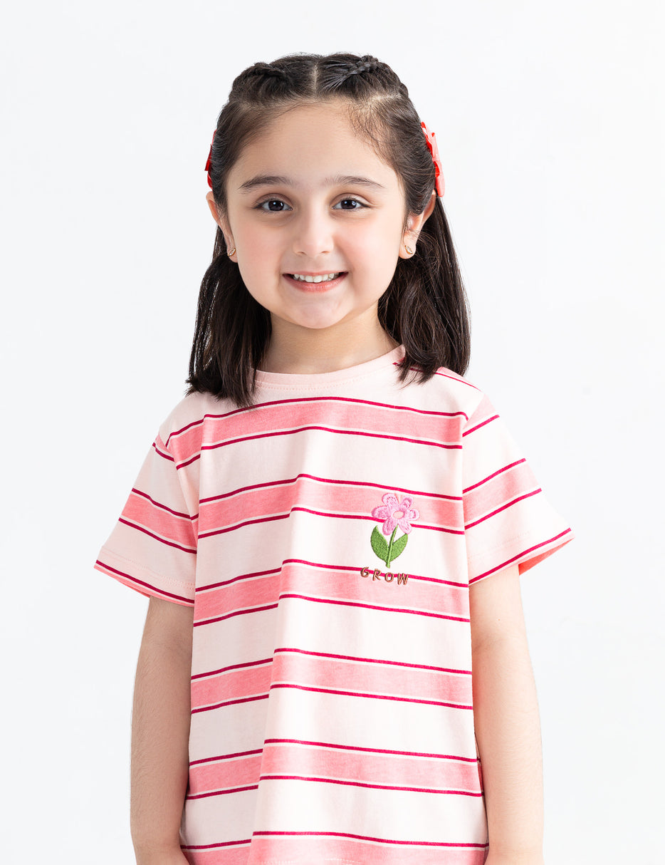 FLORAL EMBROIDERED T-SHIRT