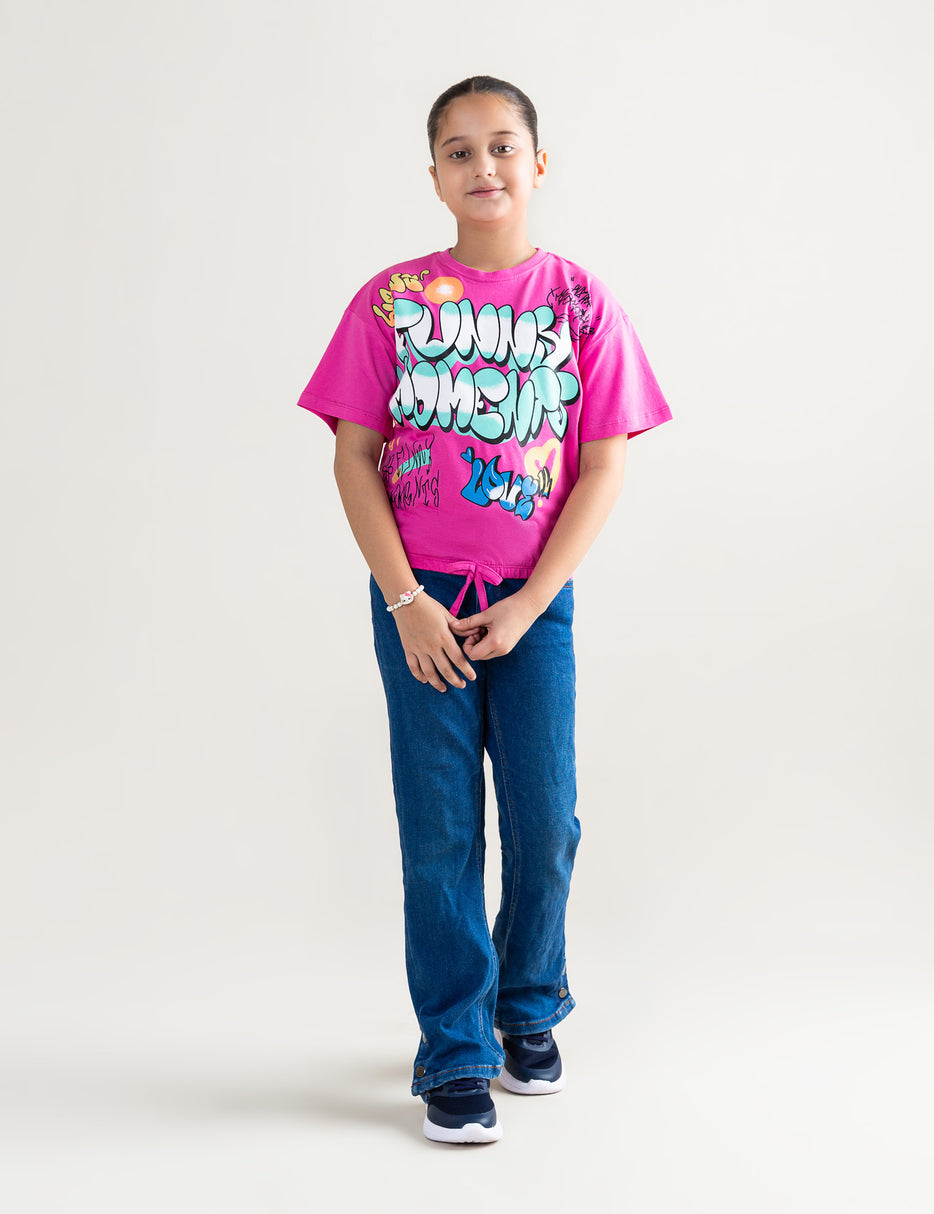 FUNKY MOMENTS GRAFFITI PRINT T-SHIRT