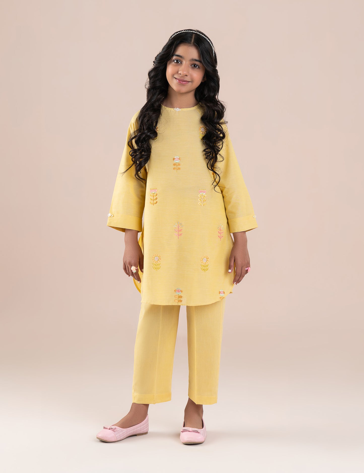 2 PIECE FLORAL EMBROIDERED SUIT