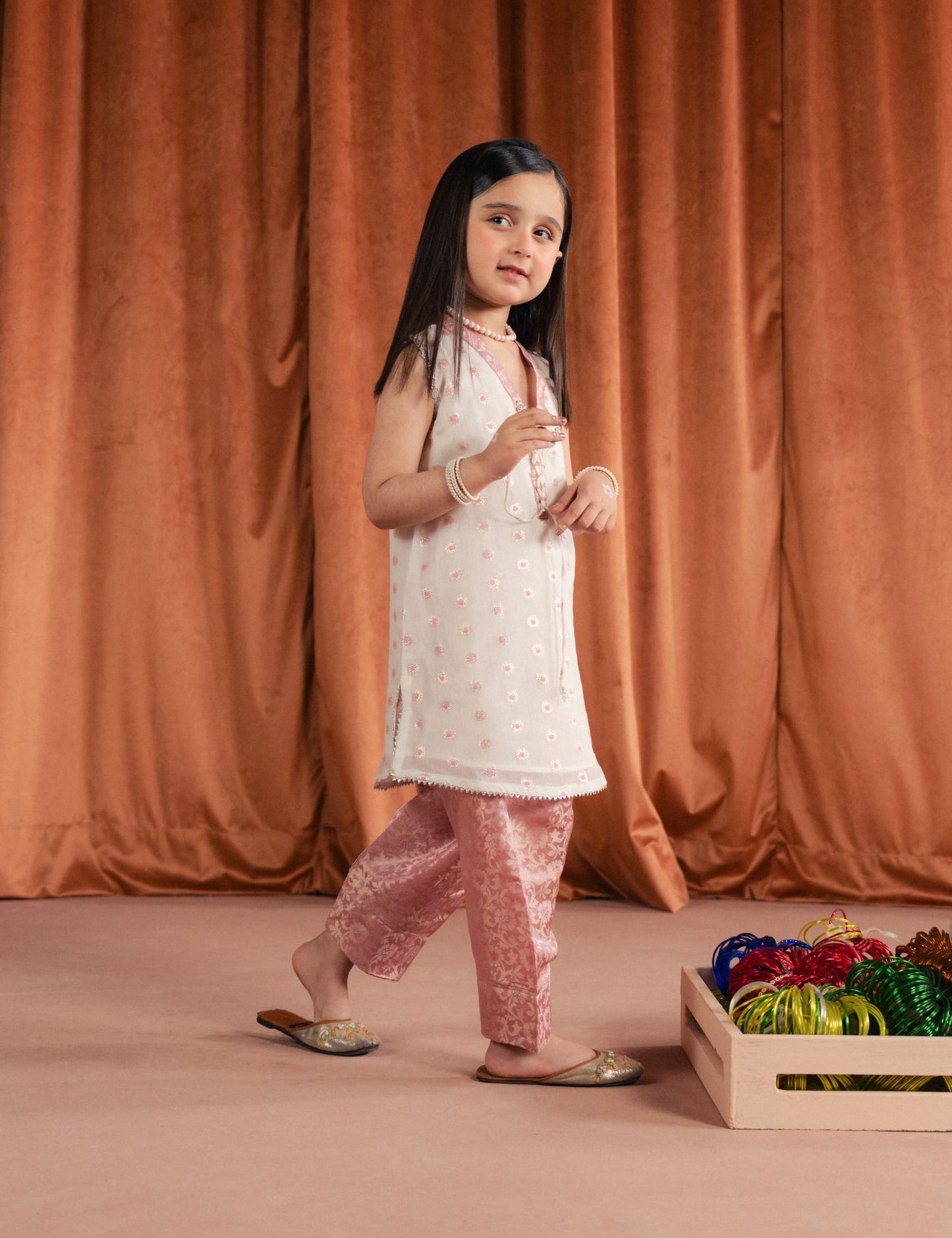 2 PIECE SHIMMER WHITE SET