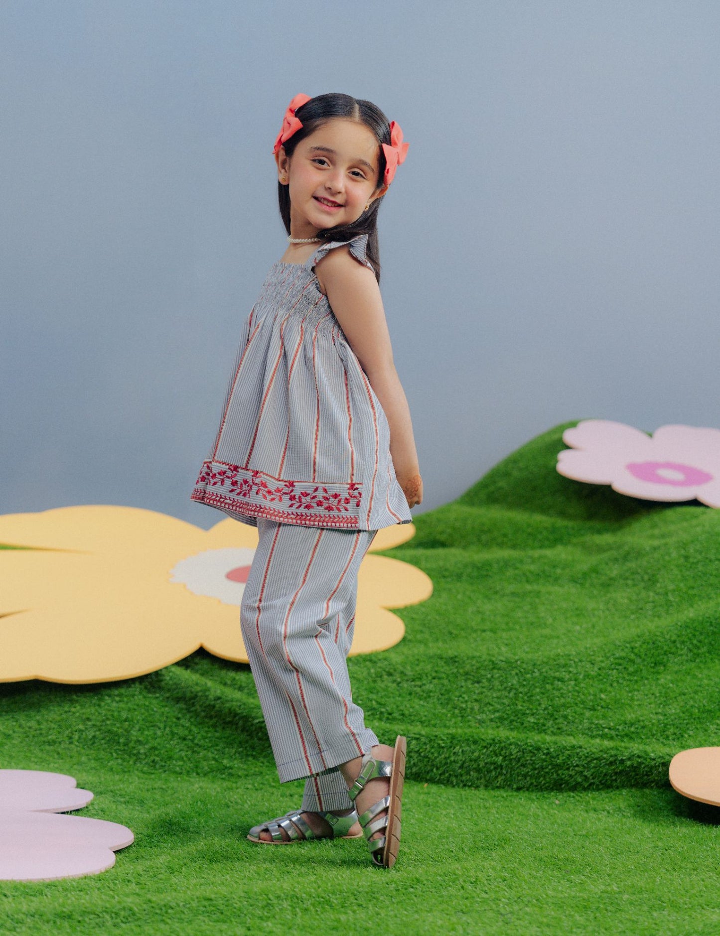 2 PIECE STRIPED EMBROIDERED SUIT