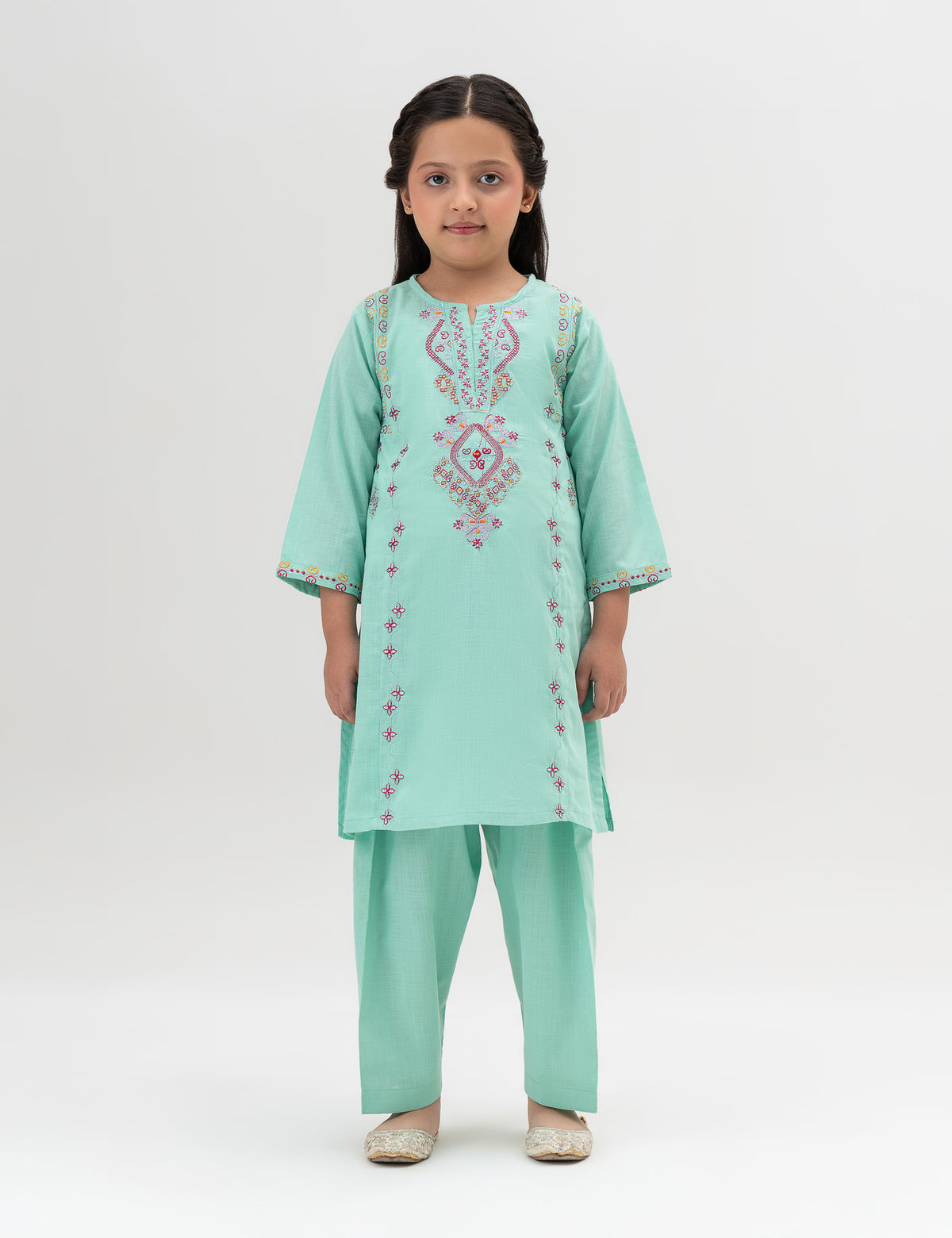 2 PIECE EMBROIDERD SUIT