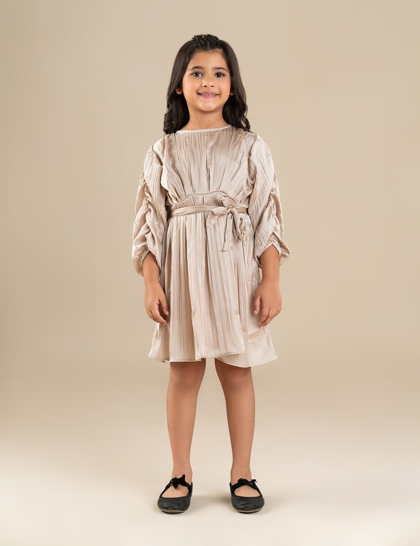 RUFFLE SLEEVE BELTED DRESS