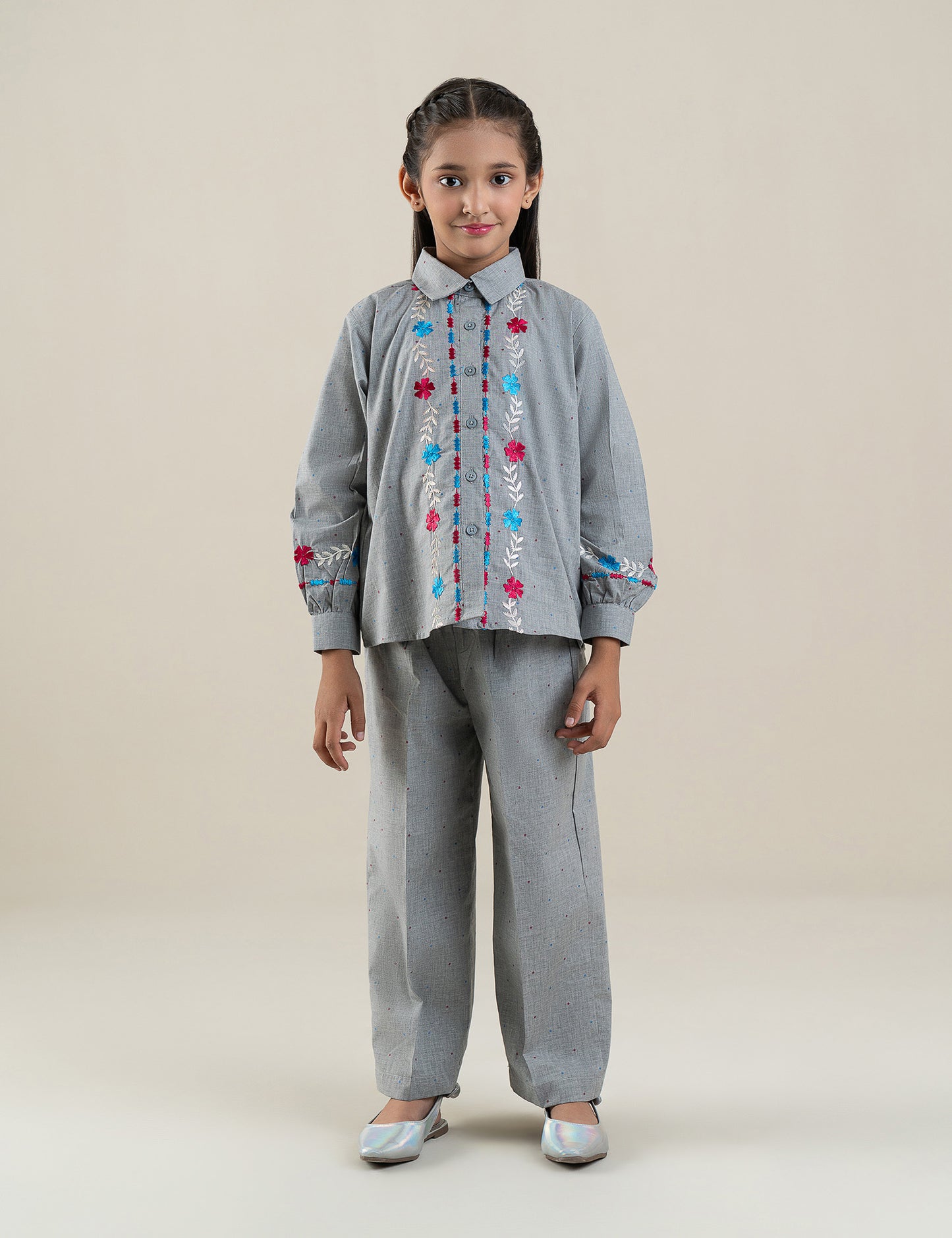 2 PIECE FLORAL EMBROIDERED SUIT