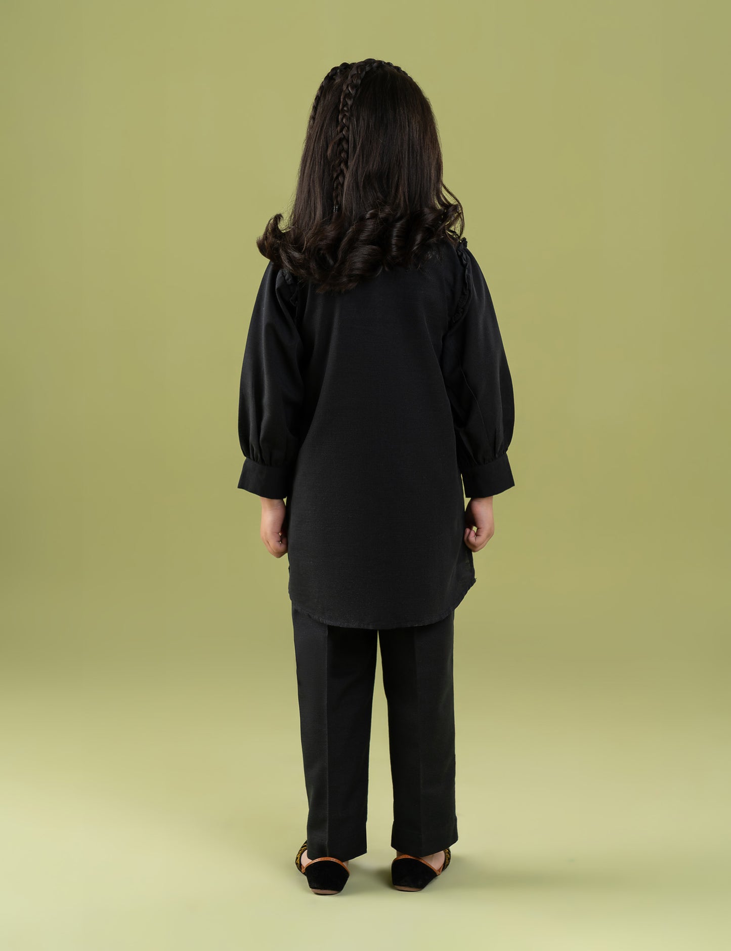 2 PIECE FLORAL EMBROIDERED SUIT