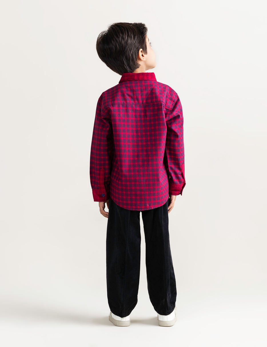 CHECKERED BUTTON DOWN SHIRT