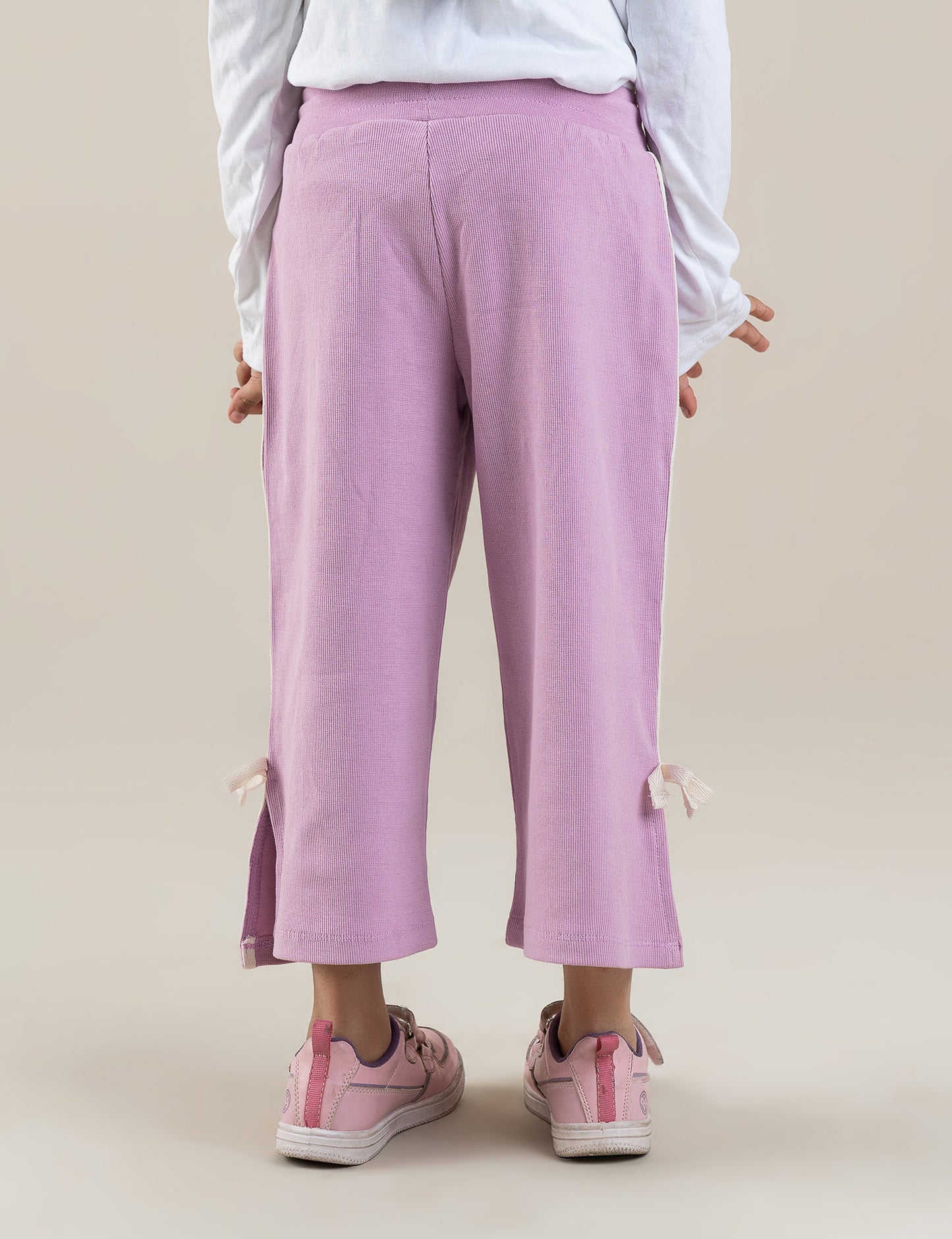 CONTRAST TRIM PANTS