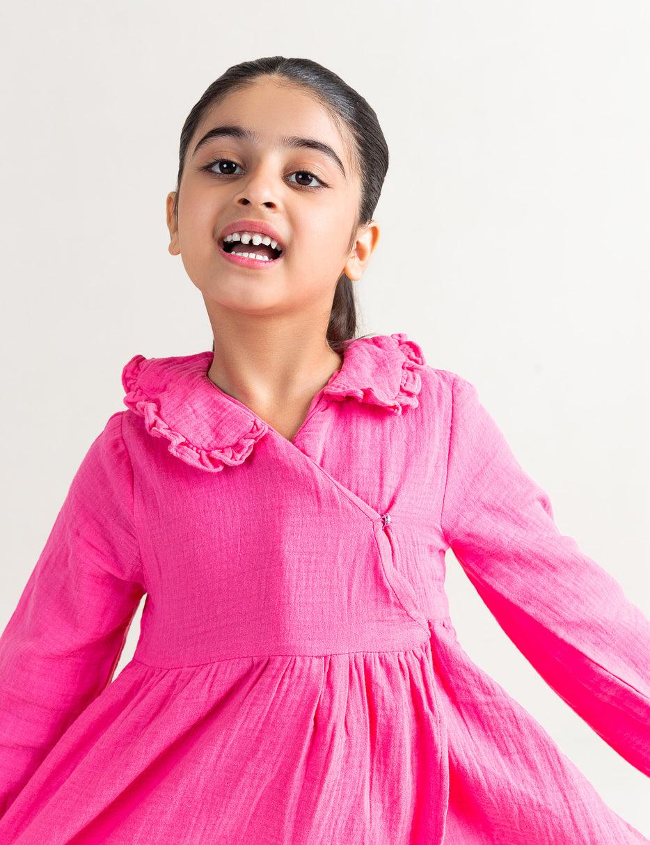 RUFFLED COLLAR DRESS