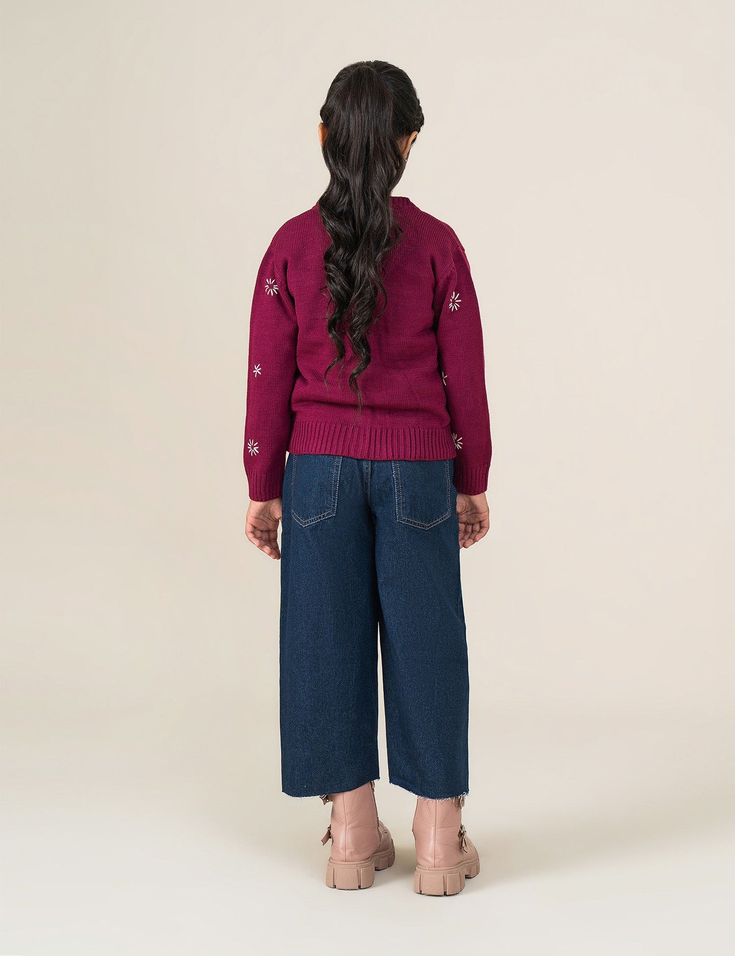 EMBROIDERED HEART KNITTED CARDIGAN