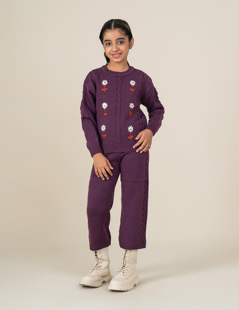 FLORAL EMBROIDERED KNITTED SWEATER