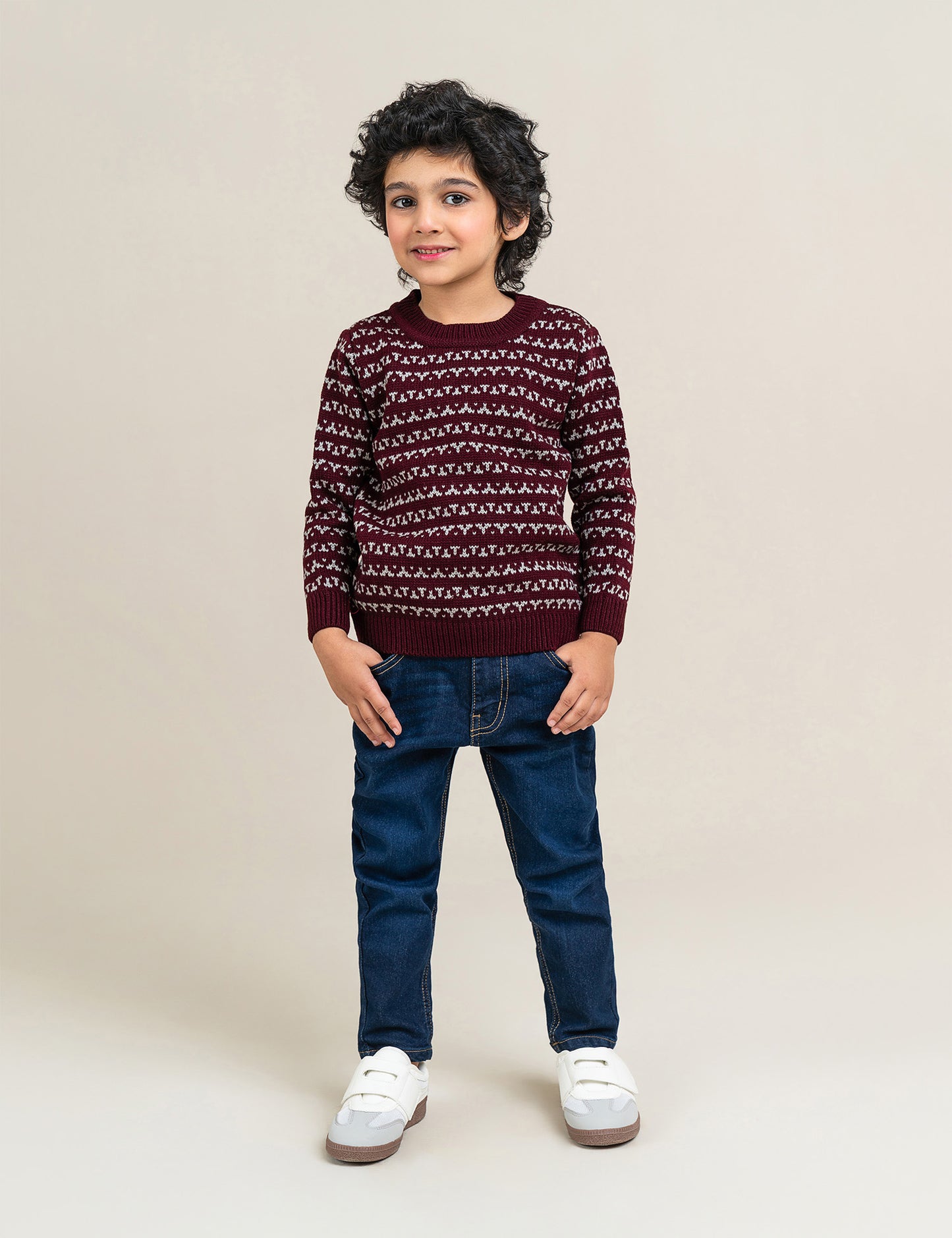 KNITTED SWEATER