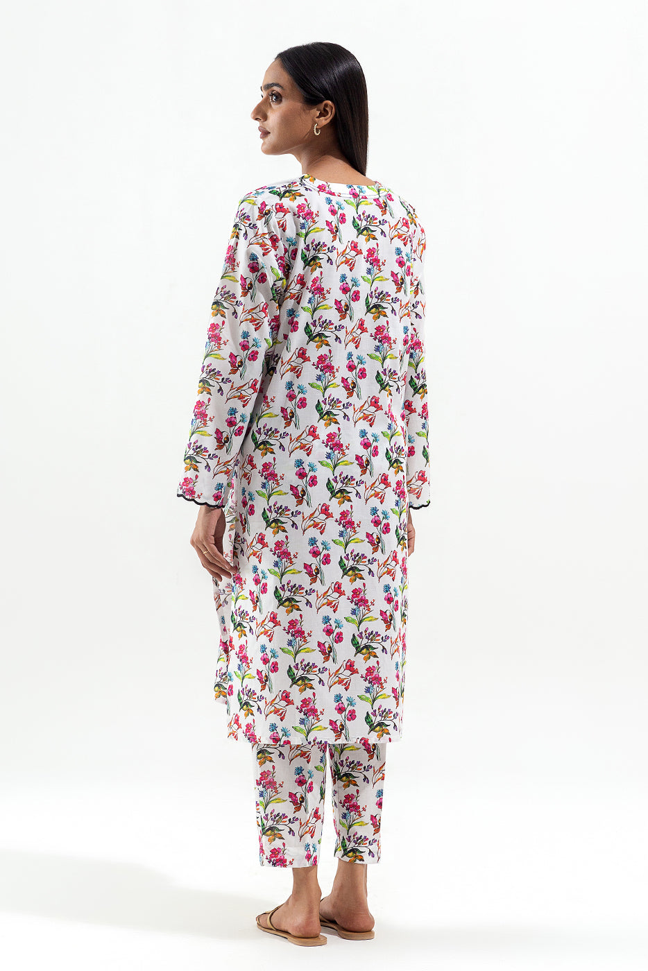 2 PIECE PRINTED LAWN SUIT (PRET)