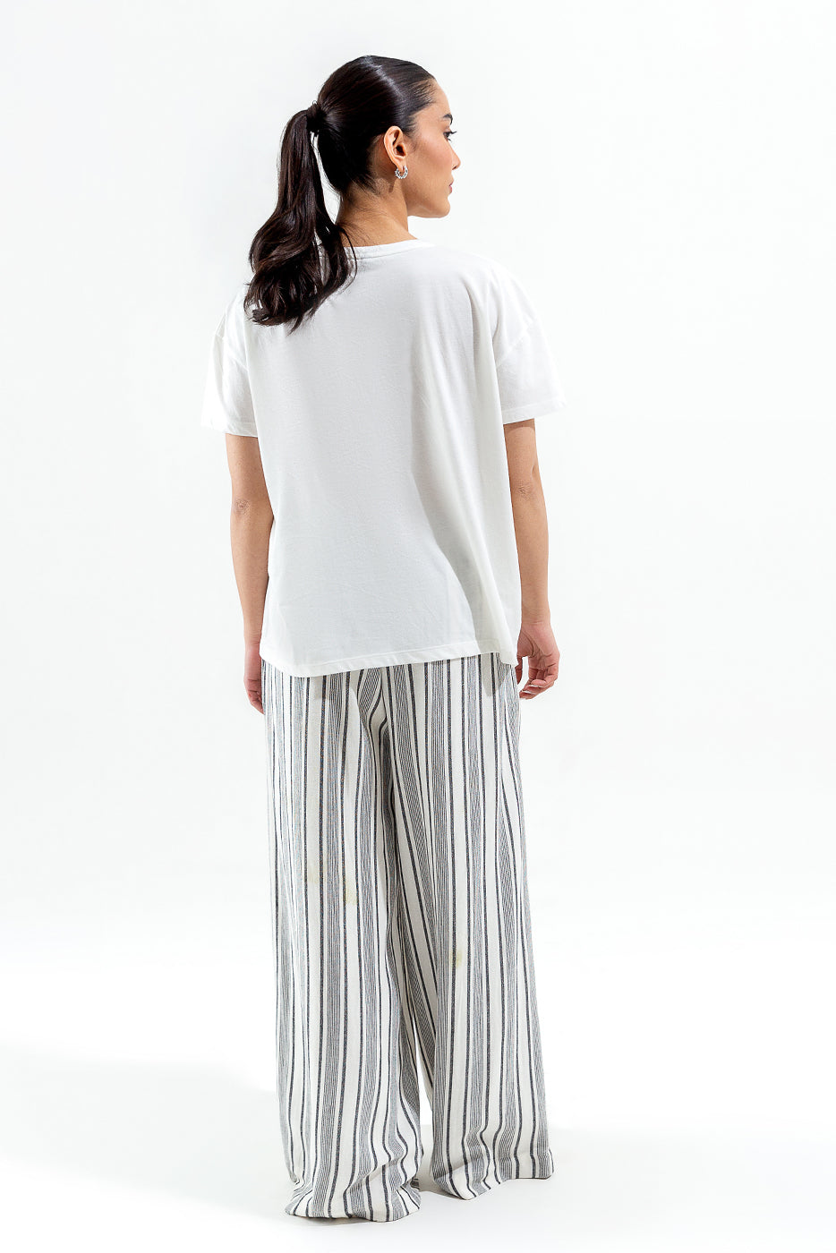 WHITE HANDCRAFTED TEE