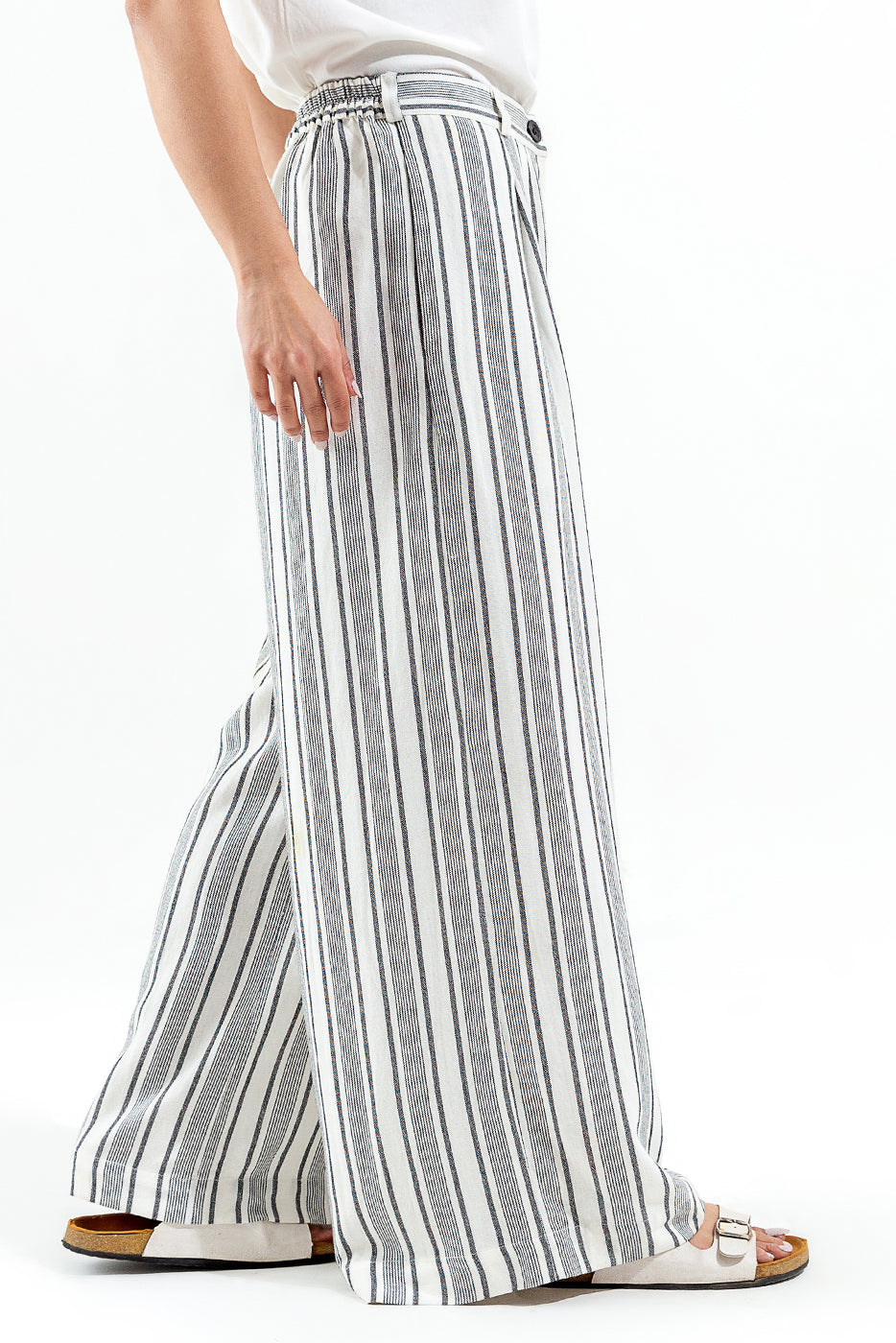 STRIPED WIDE LEG PANTS