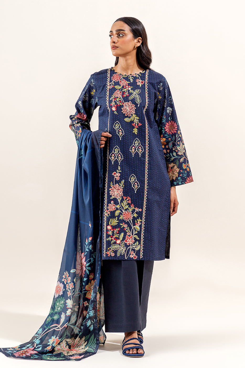 3 PIECE EMBROIDERED LAWN SUIT-INDIGO GLAZE (UNSTITCHED)