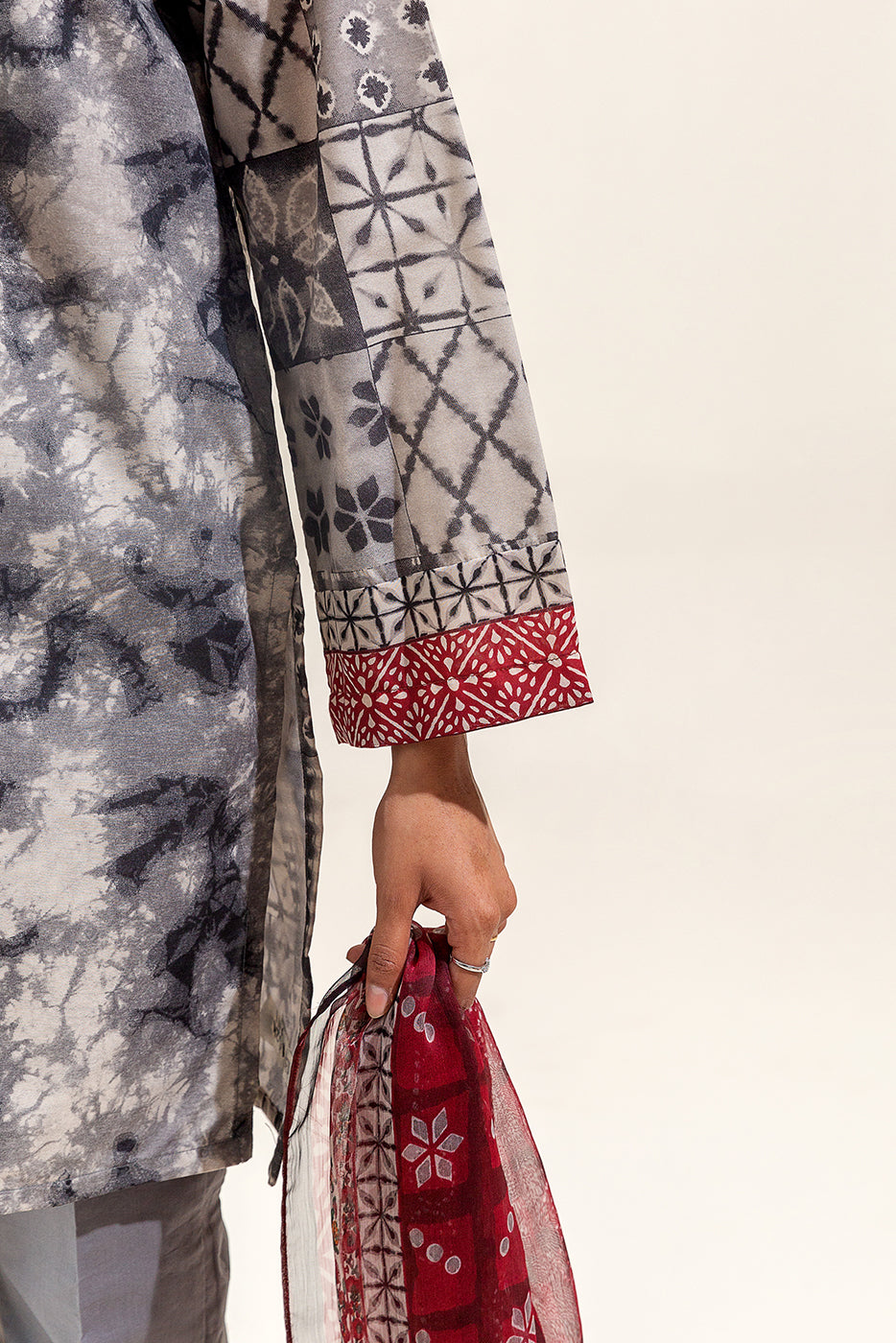 3 PIECE PRINTED SUIT-JADE SMOKE (UNSTITCHED)