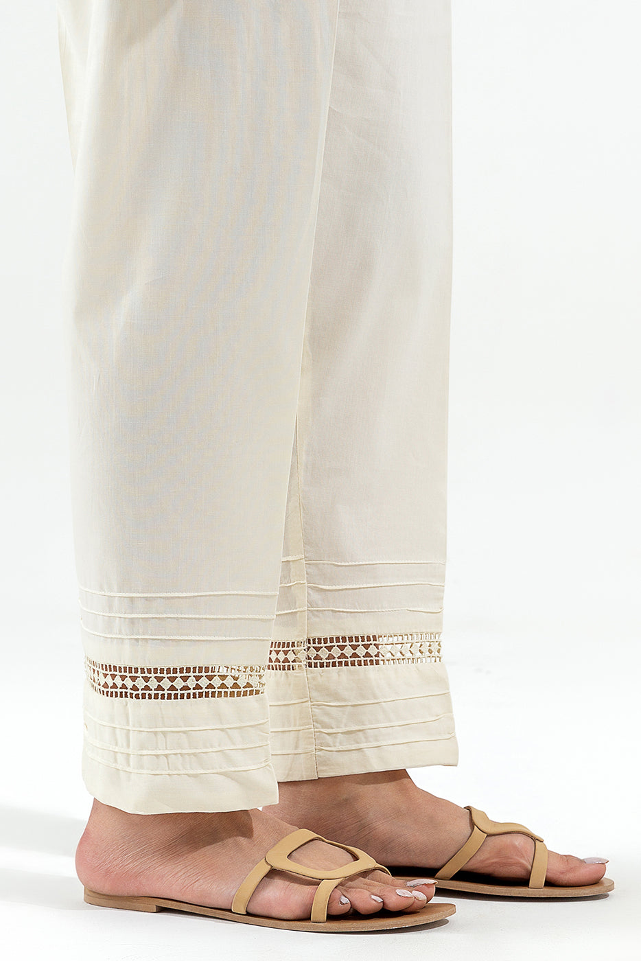 STRAIGHT PANTS