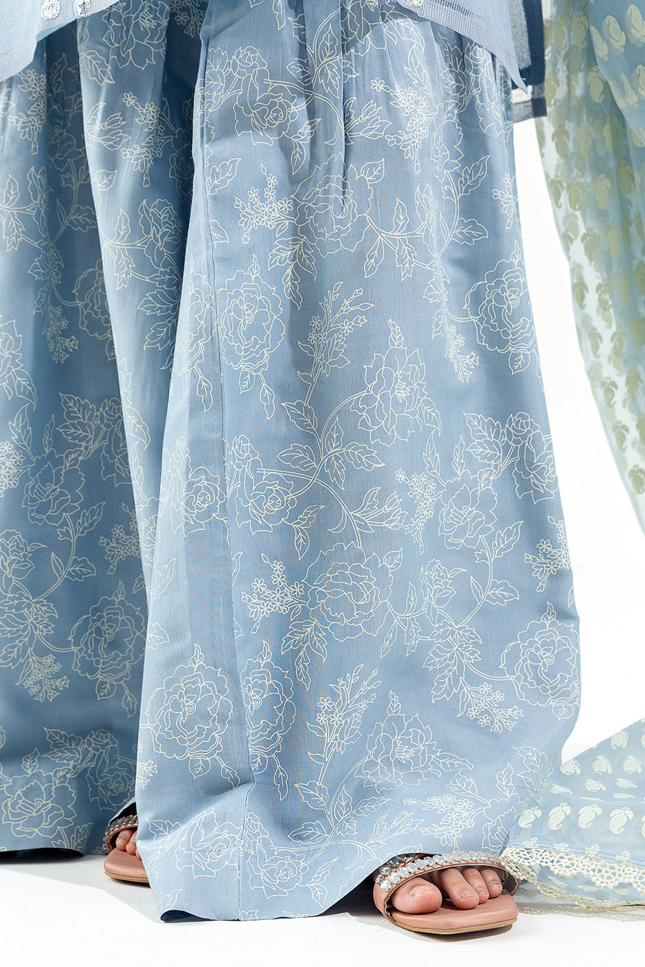 3 PIECE EMBROIDERED KARANDI SUIT (LUXURY PRET)