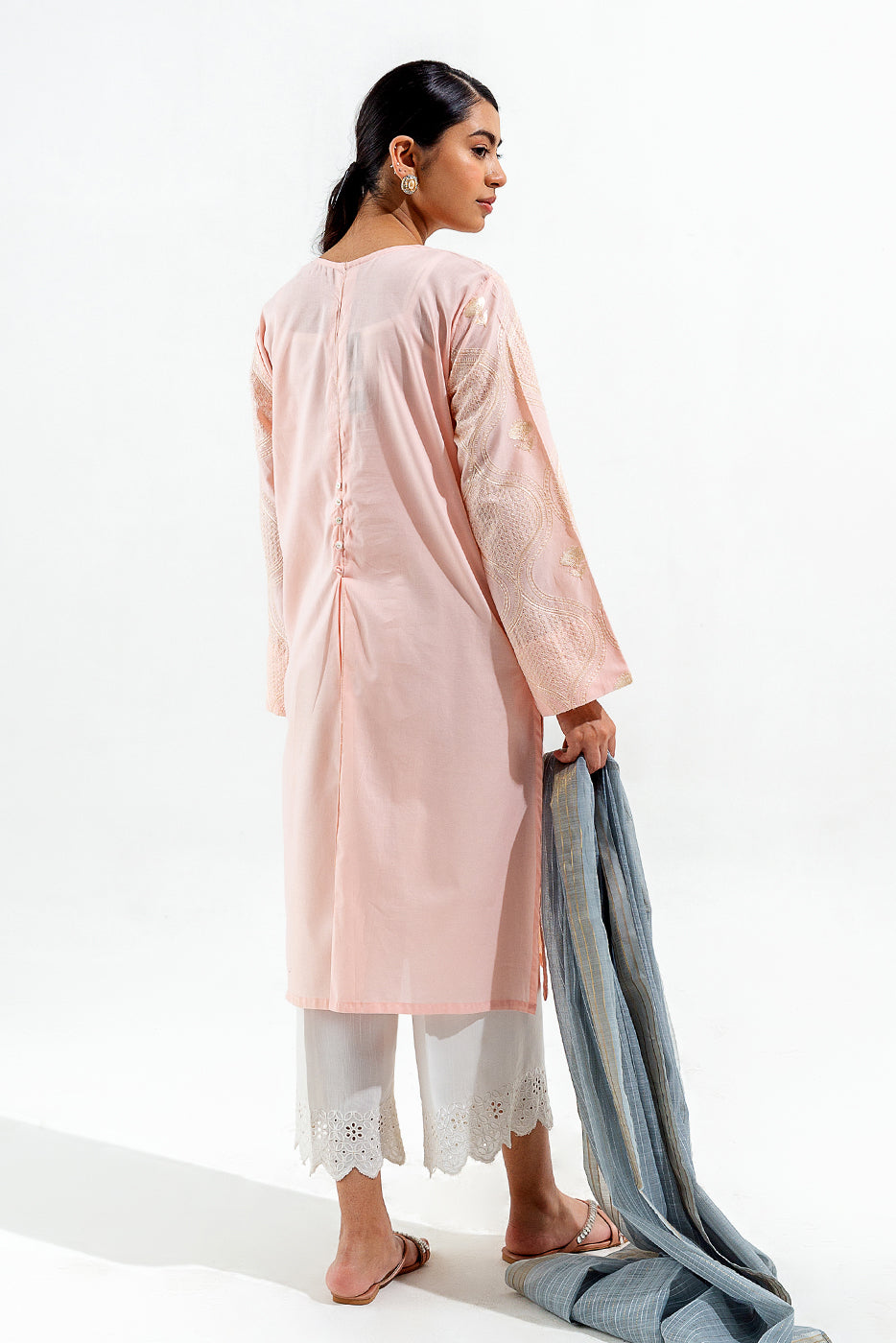 2 PIECE EMBROIDERED DYED LAWN SUIT (LUXURY PRET)