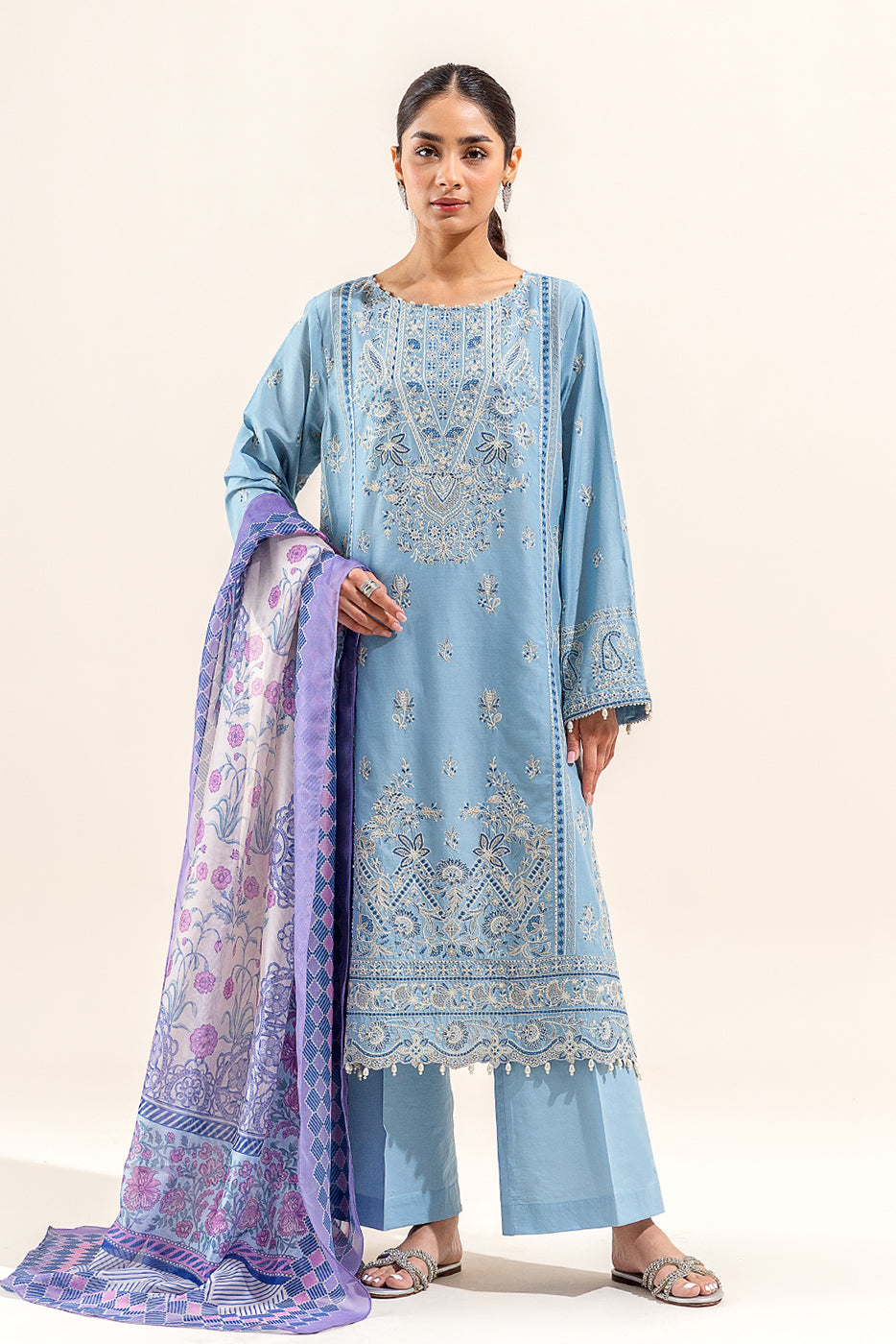 3 PIECE EMBROIDERED LAWN SUIT (UNSTITCHED)
