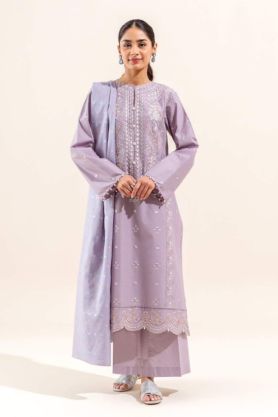 3 PIECE EMBROIDERED LAWN SUIT (UNSTITCHED)