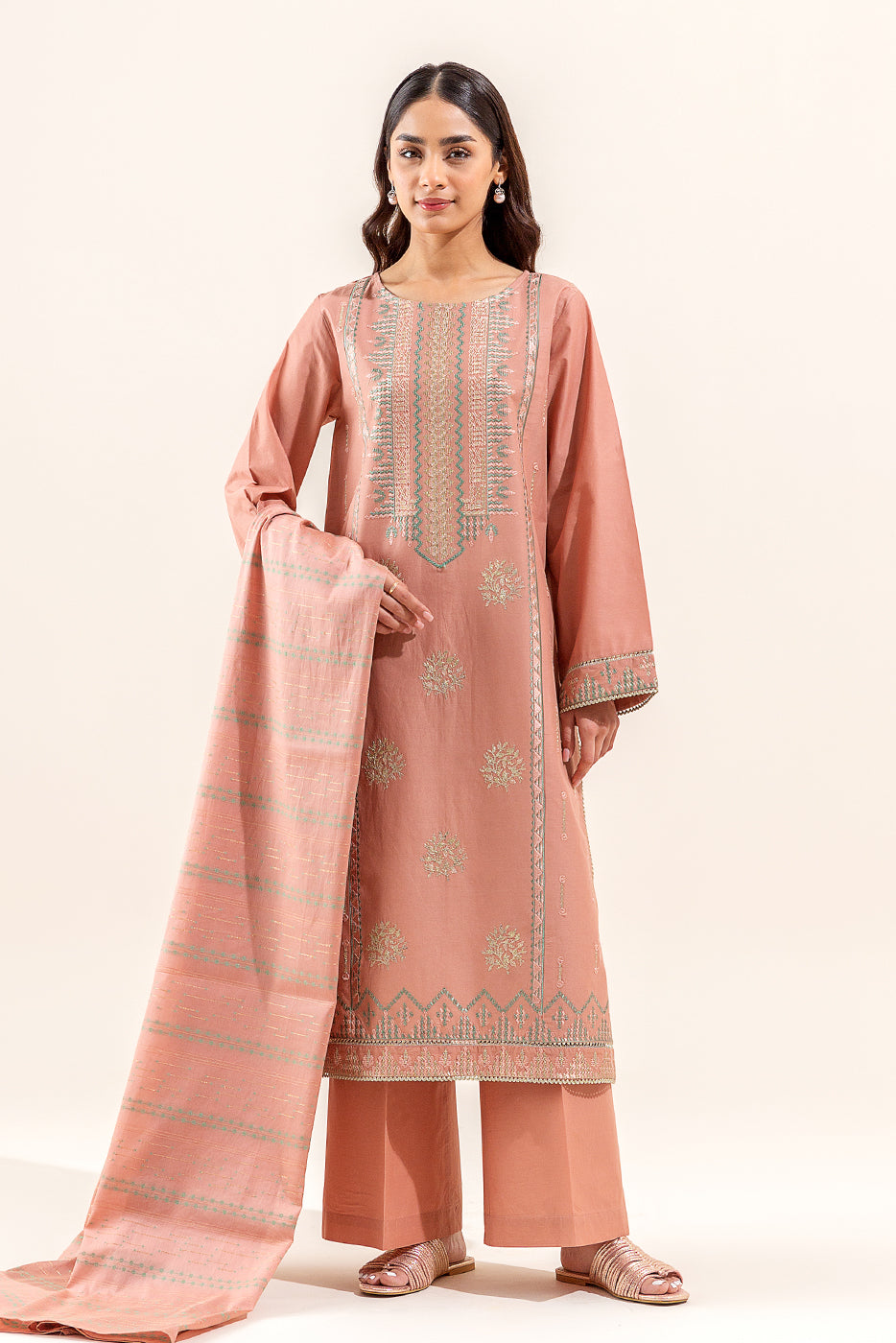 3 PIECE EMBROIDERED LAWN SUIT (UNSTITCHED)