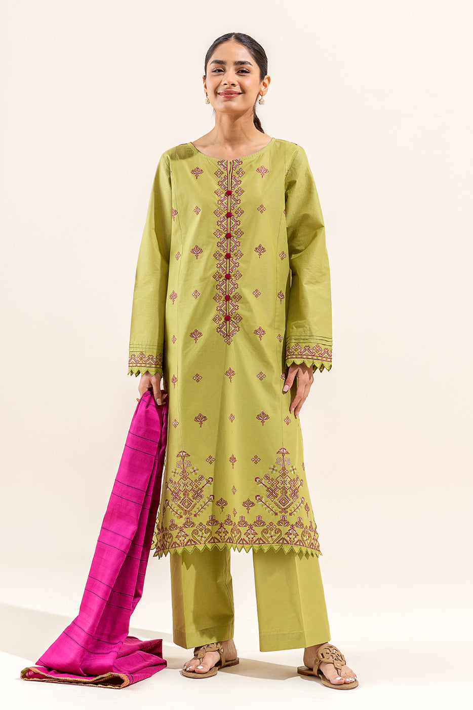 3 PIECE EMBROIDERED LAWN SUIT (UNSTITCHED)