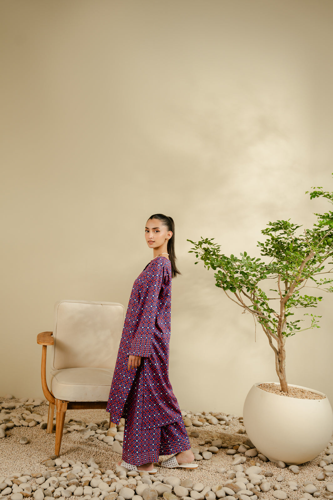2 PIECE PRINTED PREMIUM LAWN SUIT (PRET)