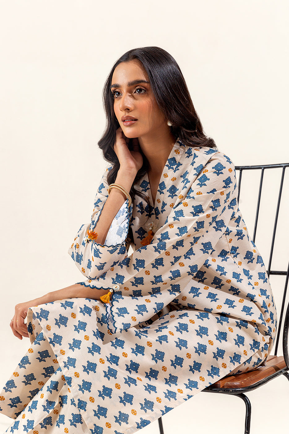 2 PIECE PRINTED SUIT-WHISPERING YALE (UNSTITCHED) - BEECHTREE