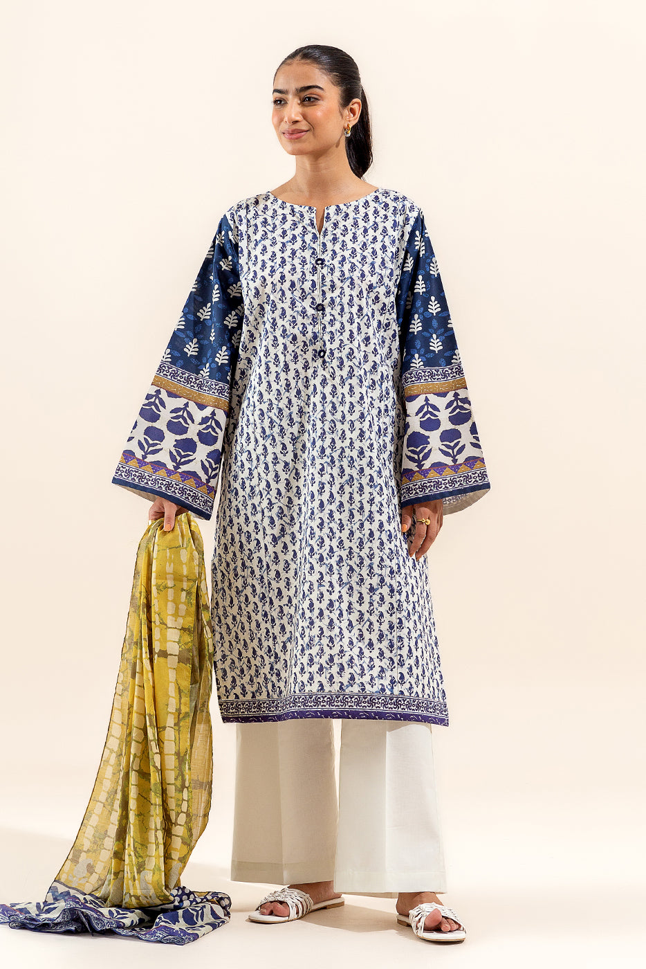 3 PIECE PRINTED LAWN SUIT-BERRY BLOCK (UNSTITCHED)