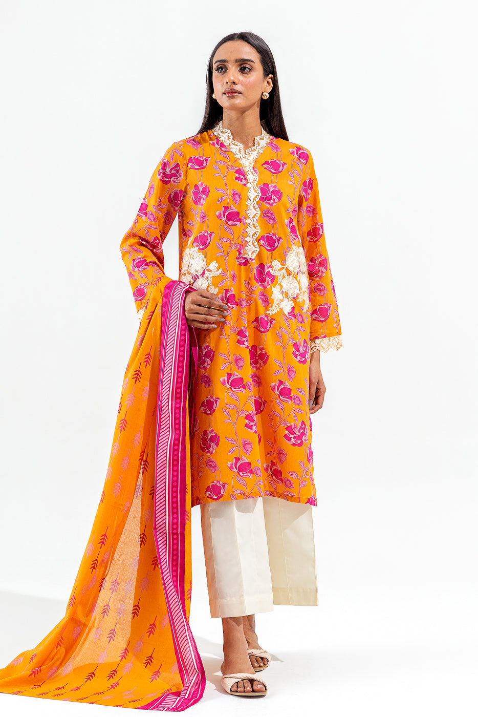 2 PIECE PRINTED LAWN SUIT (PRET)