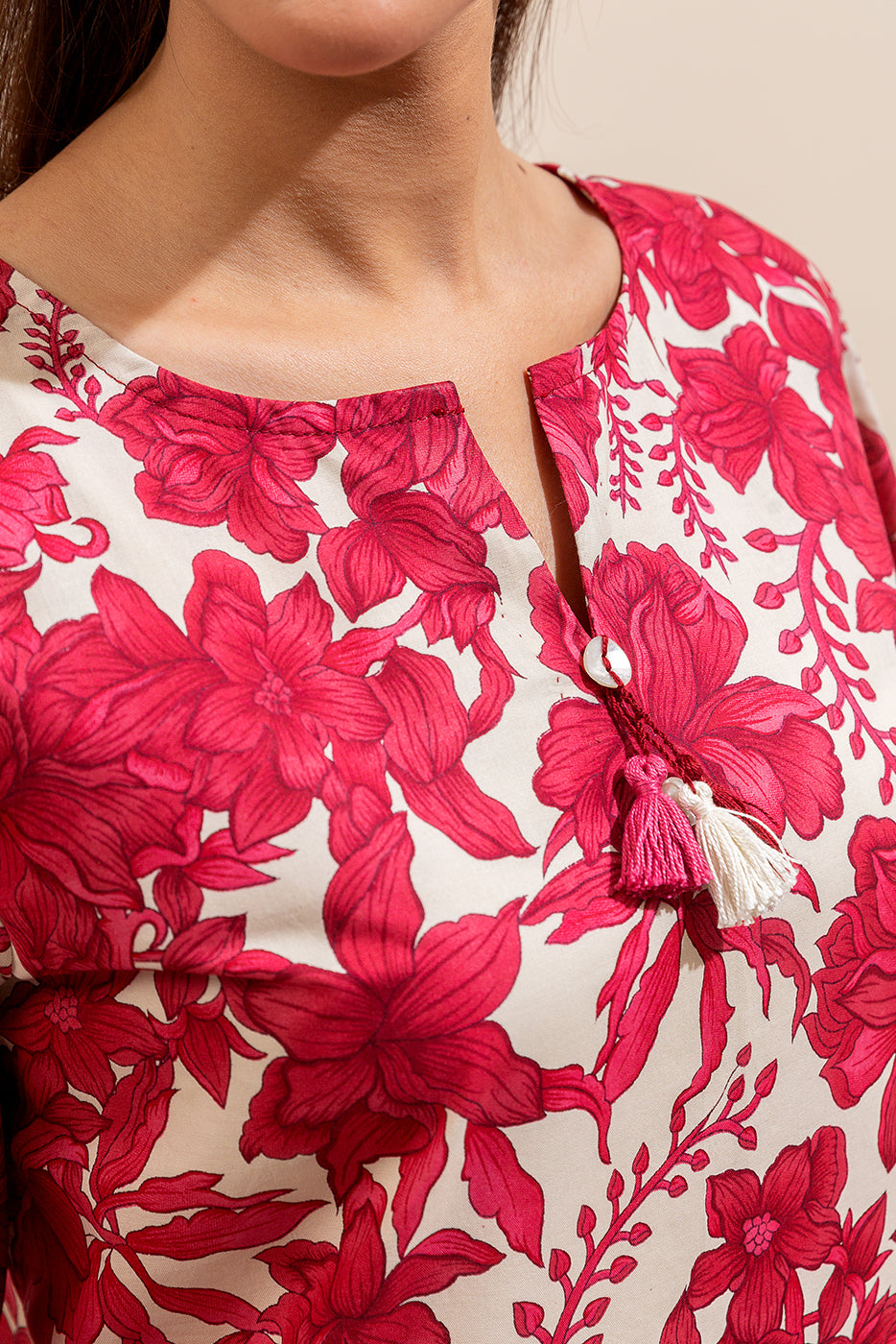 3 PIECE PRINTED LAWN SUIT-CLARET BLOOM (UNSTITCHED)