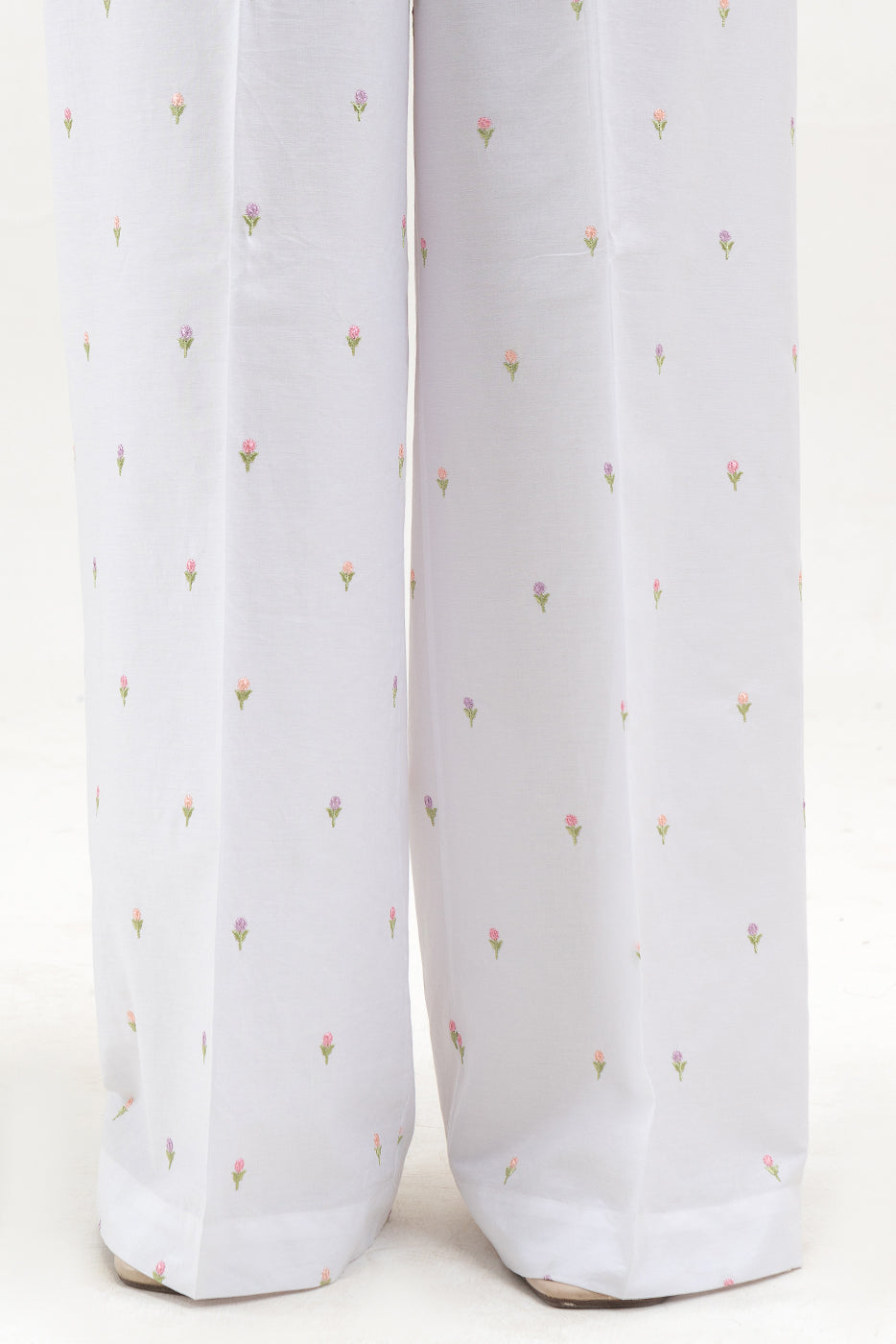 EMBROIDERED SLACK PANTS