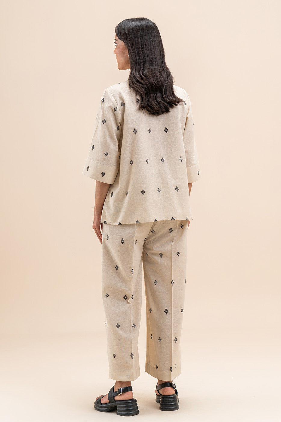 EMBROIDERED COORD SET