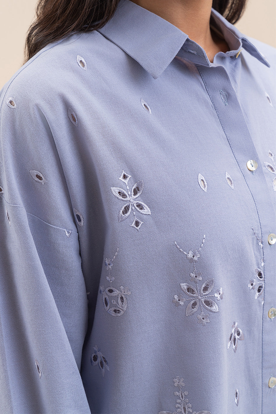 EMBROIDERED BUTTON-THROGH SHIRT