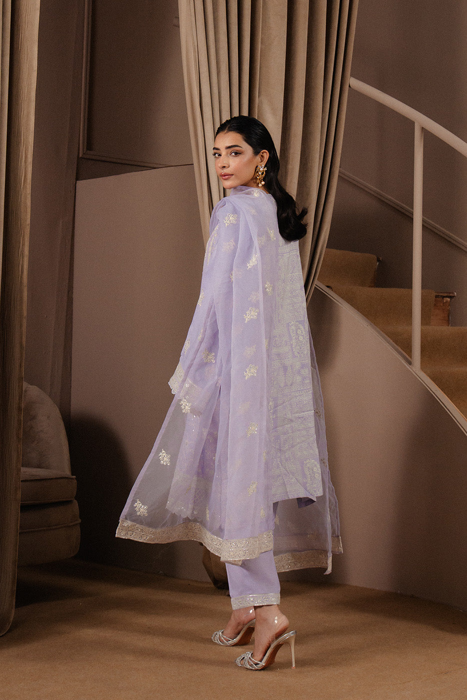 3 PIECE EMBROIDERED RAW SILK SUIT (LUXURY-PRET)