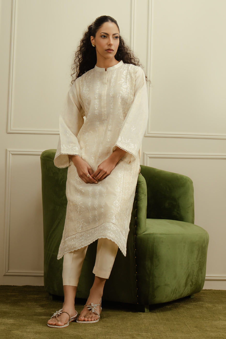 2 PIECE EMBROIDERED GOLD NET SUIT (PRET)