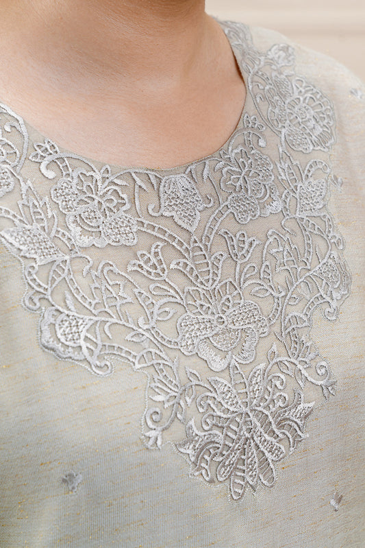 3 PIECE EMBROIDERED GOLD NET SUIT (PRET)